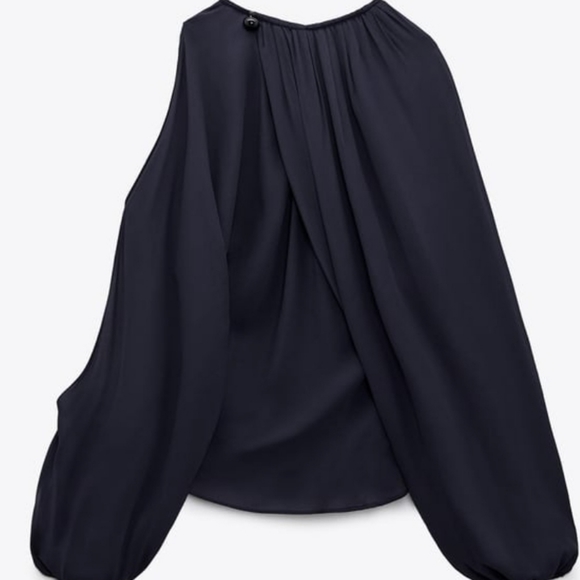 FLOWY ASYMMETRICAL TOP - Picture 1 of 6